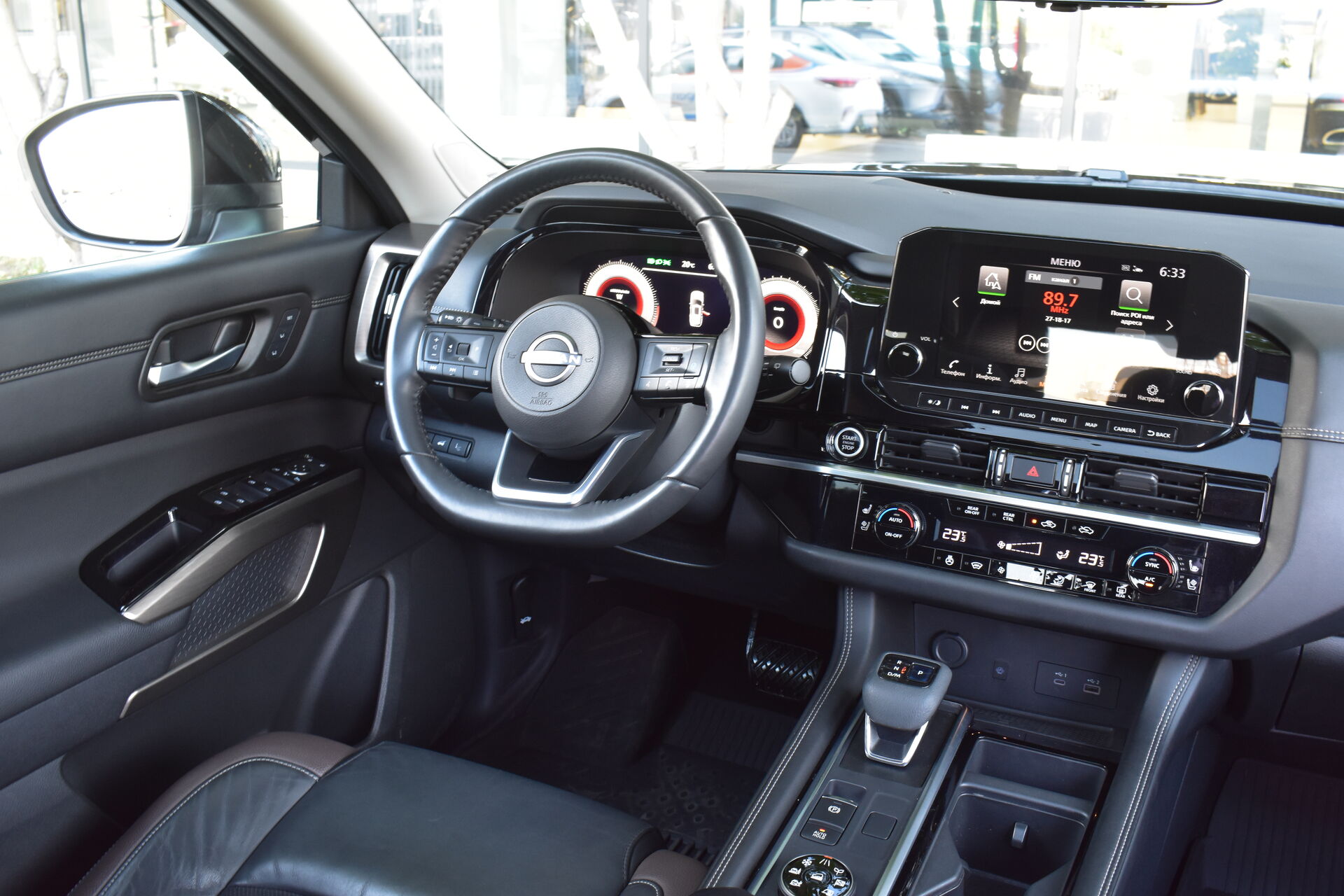 Nissan Pathfinder, V 3.5 AT (275 л.с.) 4WD 2021