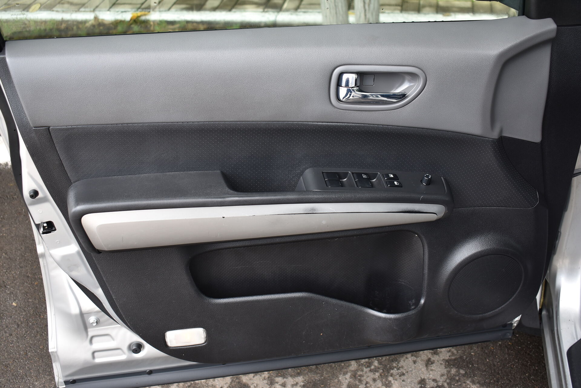 Nissan X-Trail, II 2.0 MT (141 л.с.) 4WD 2008