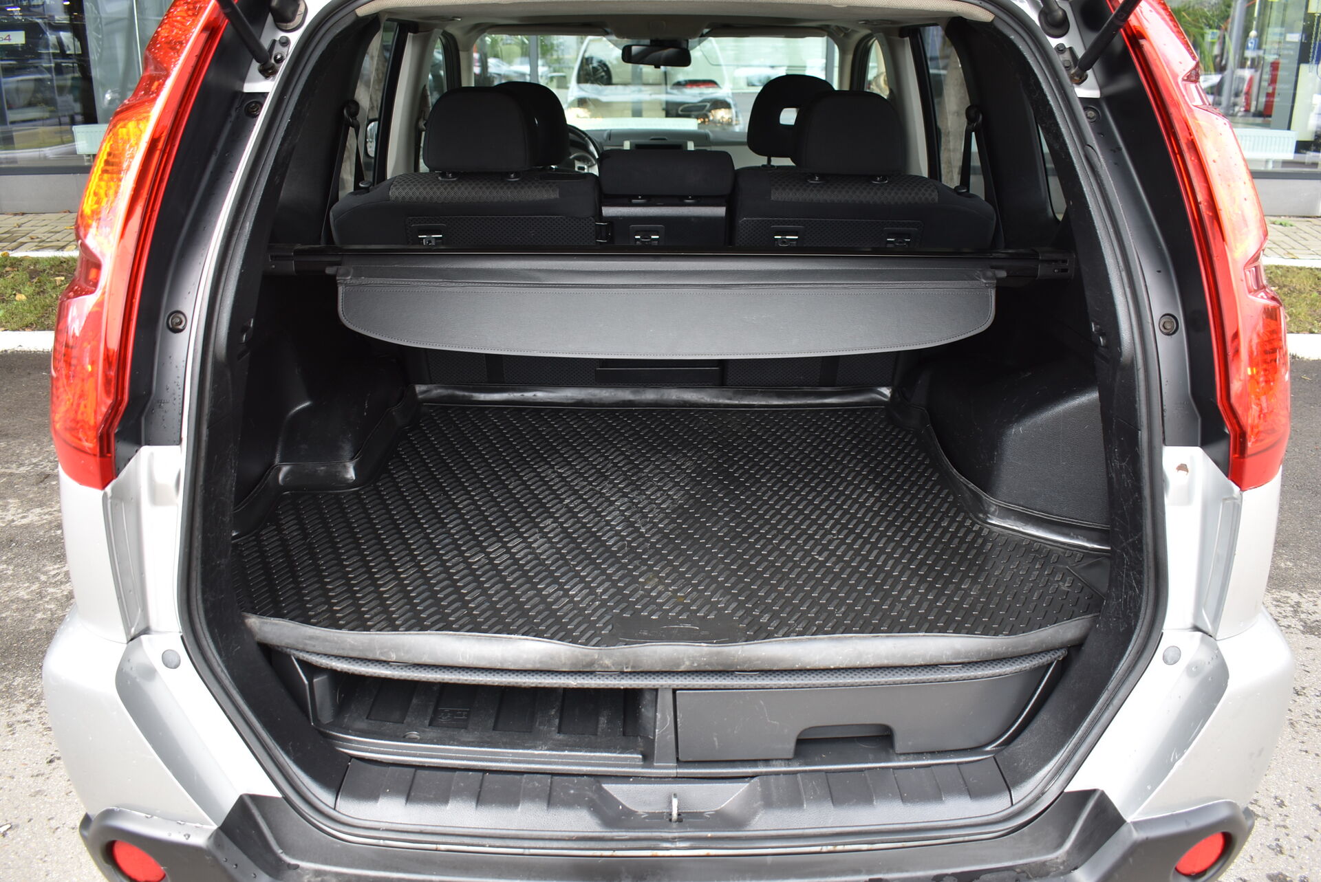 Nissan X-Trail, II 2.0 MT (141 л.с.) 4WD 2008