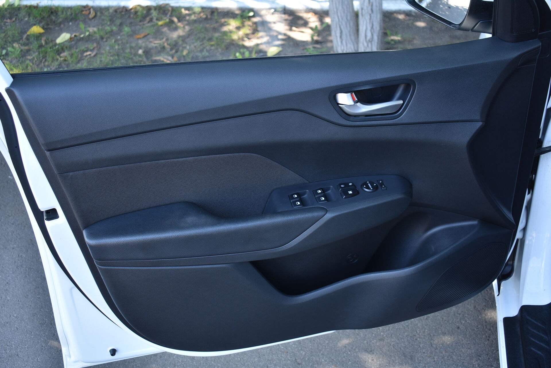 Hyundai Solaris, II 1.6 MT (123 л.с.) 2019