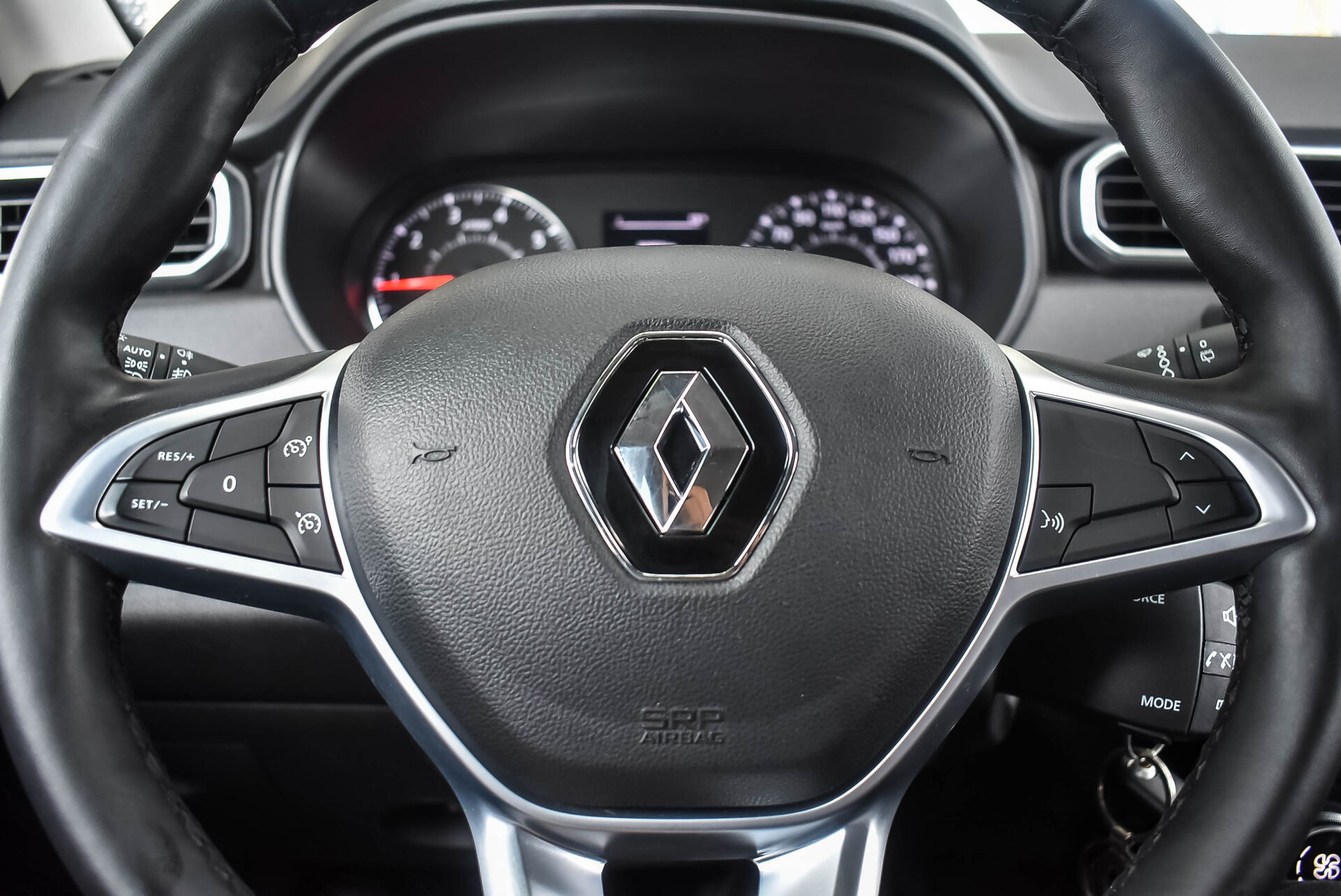 Renault Duster, II 1.3 MT (150 л.с.) 4WD 2021