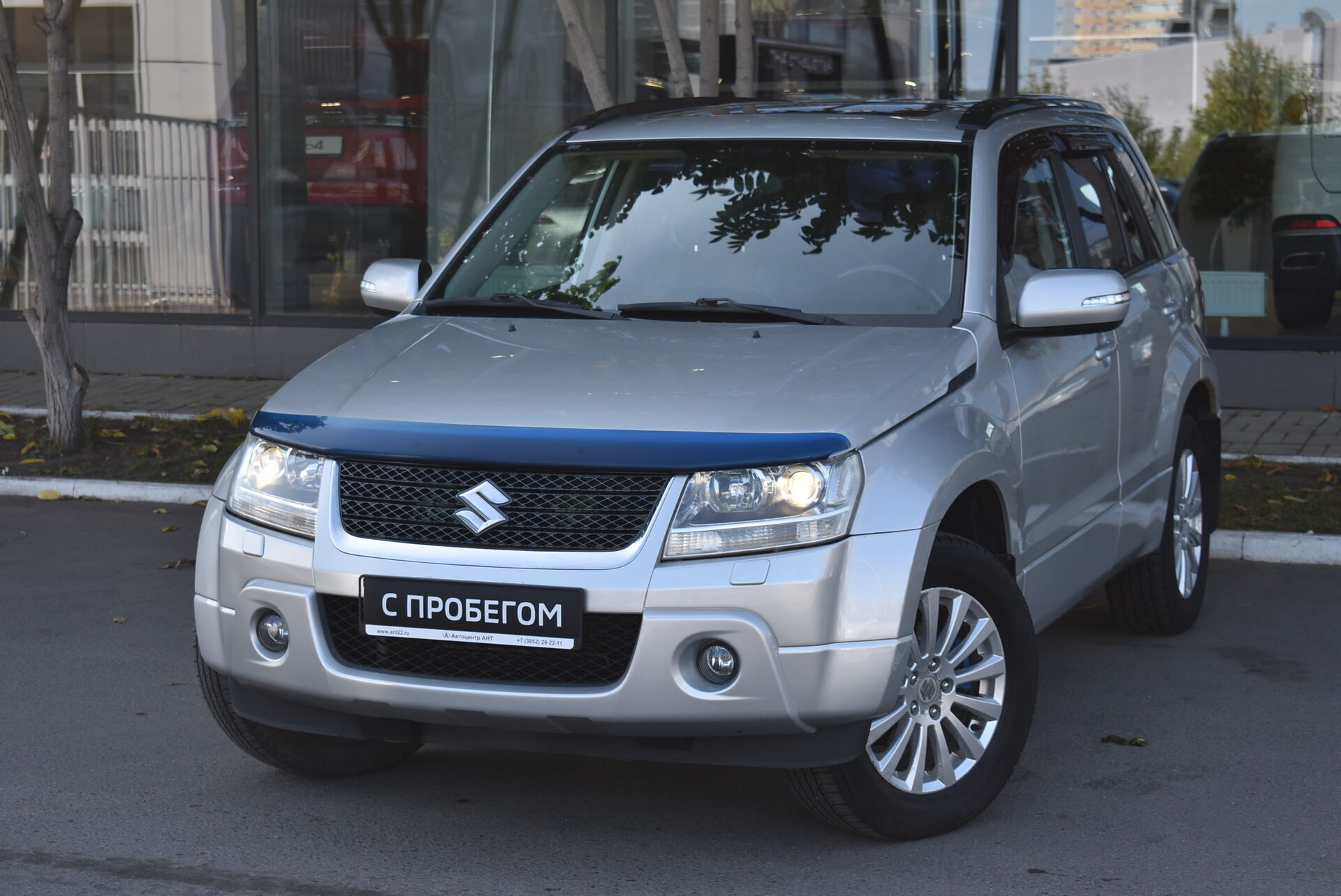 Suzuki Grand Vitara, II Рестайлинг 2.4 AT (169 л.с.) 4WD 2011