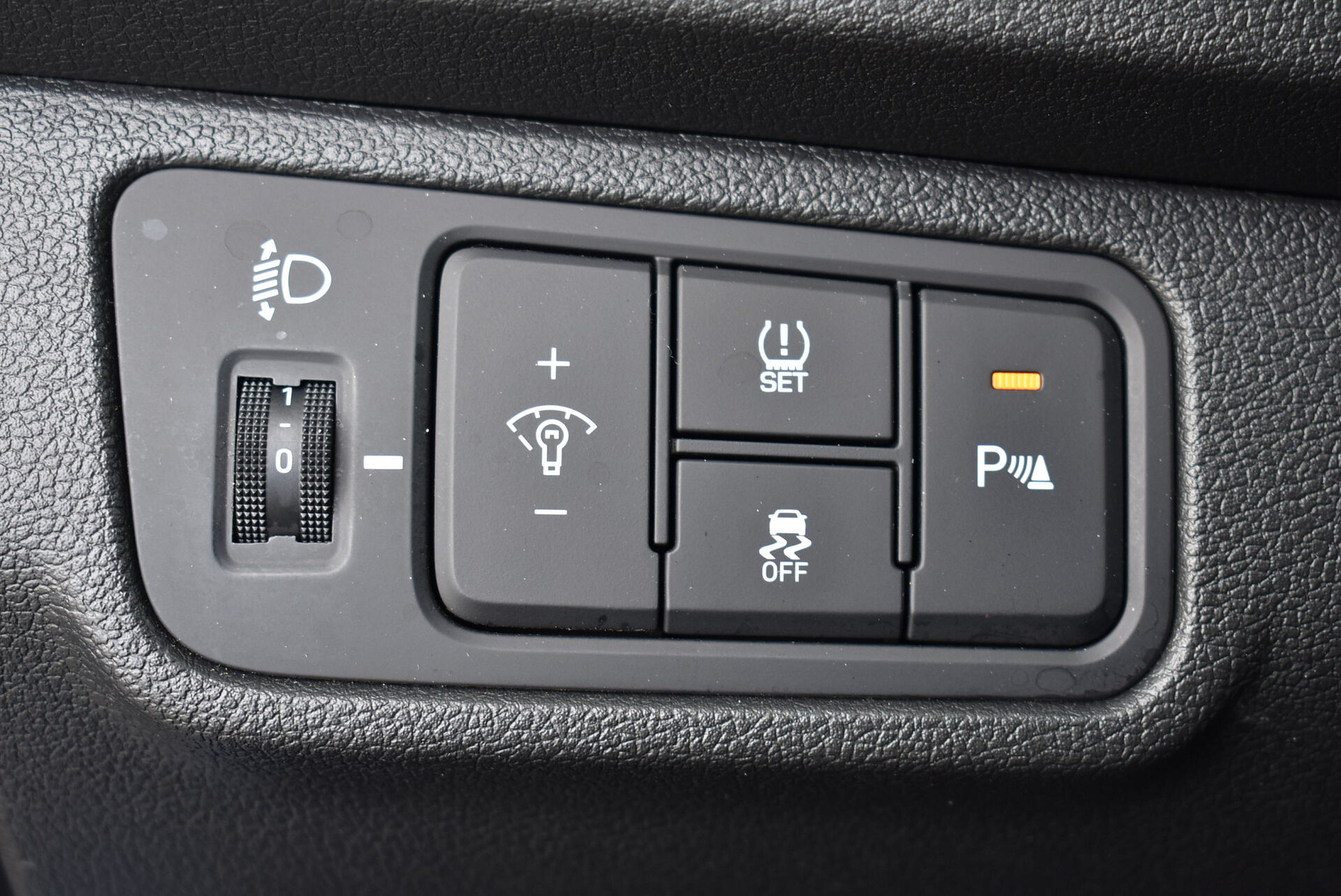 Solaris HS, I 1.6 AT (123 л.с.) 2024