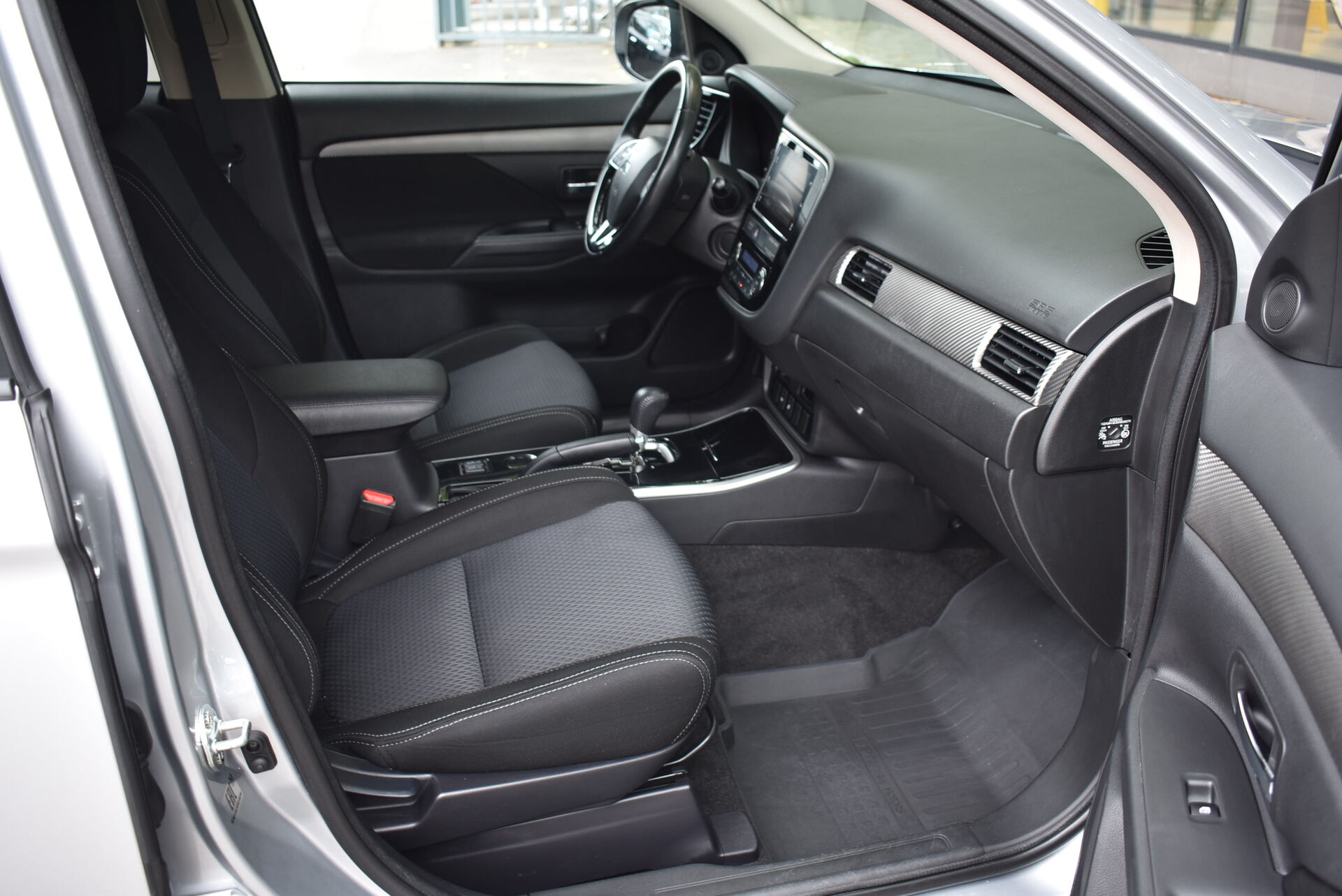 Mitsubishi Outlander, III Рестайлинг 2 2.0 CVT (146 л.с.) 2018