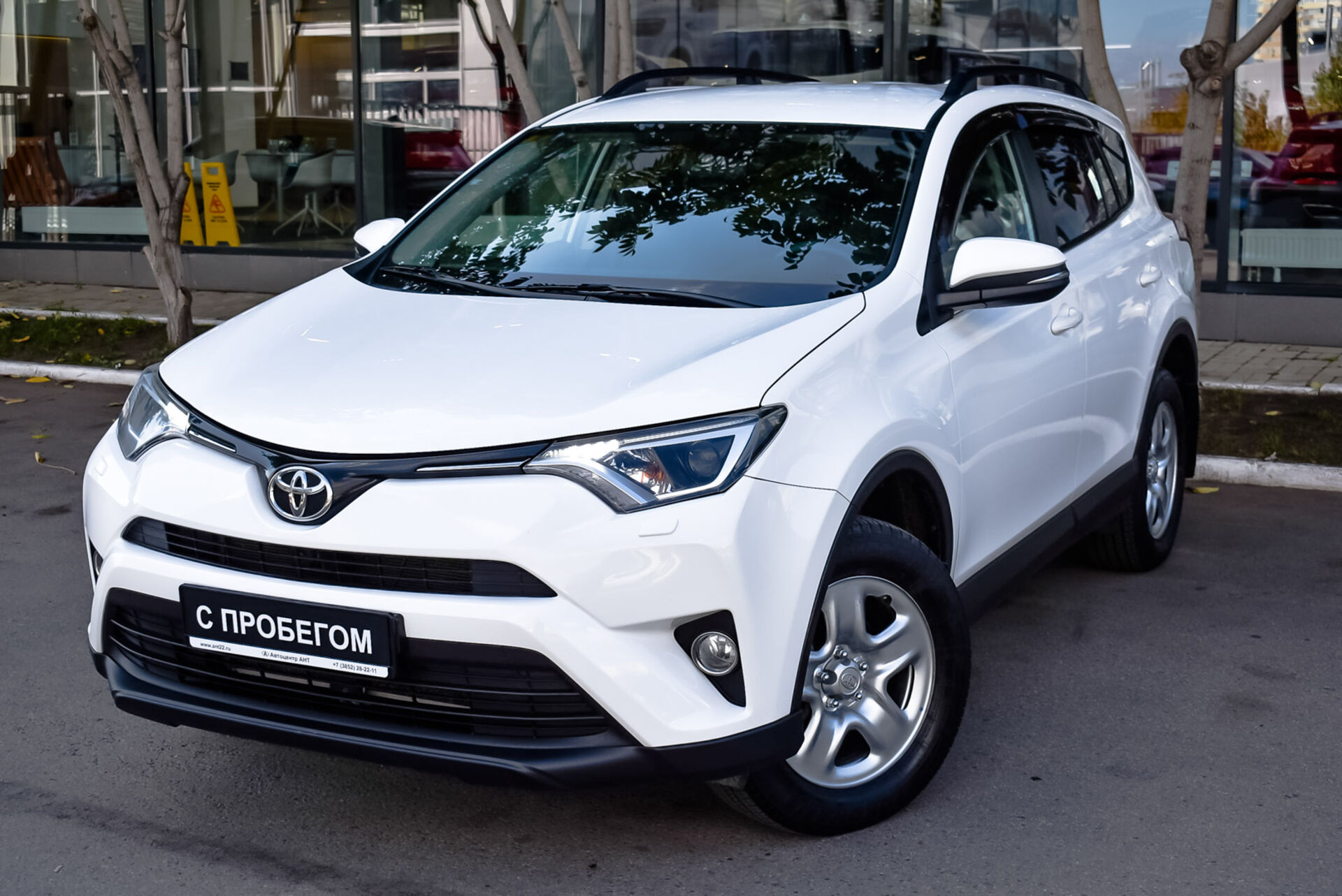 Toyota RAV4, IV (XA40) Рестайлинг 2.0 MT (146 л.с.) 2019
