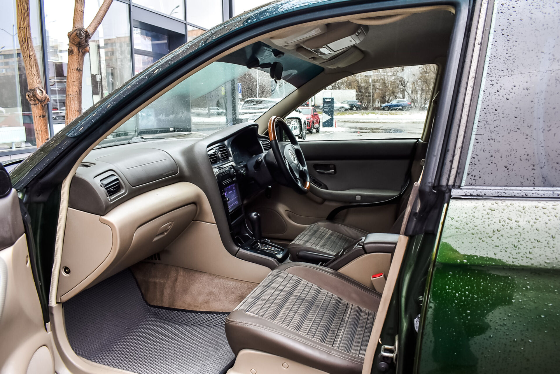 Subaru Legacy Lancaster, II 2.5 AT (167 л.с.) 4WD 1998