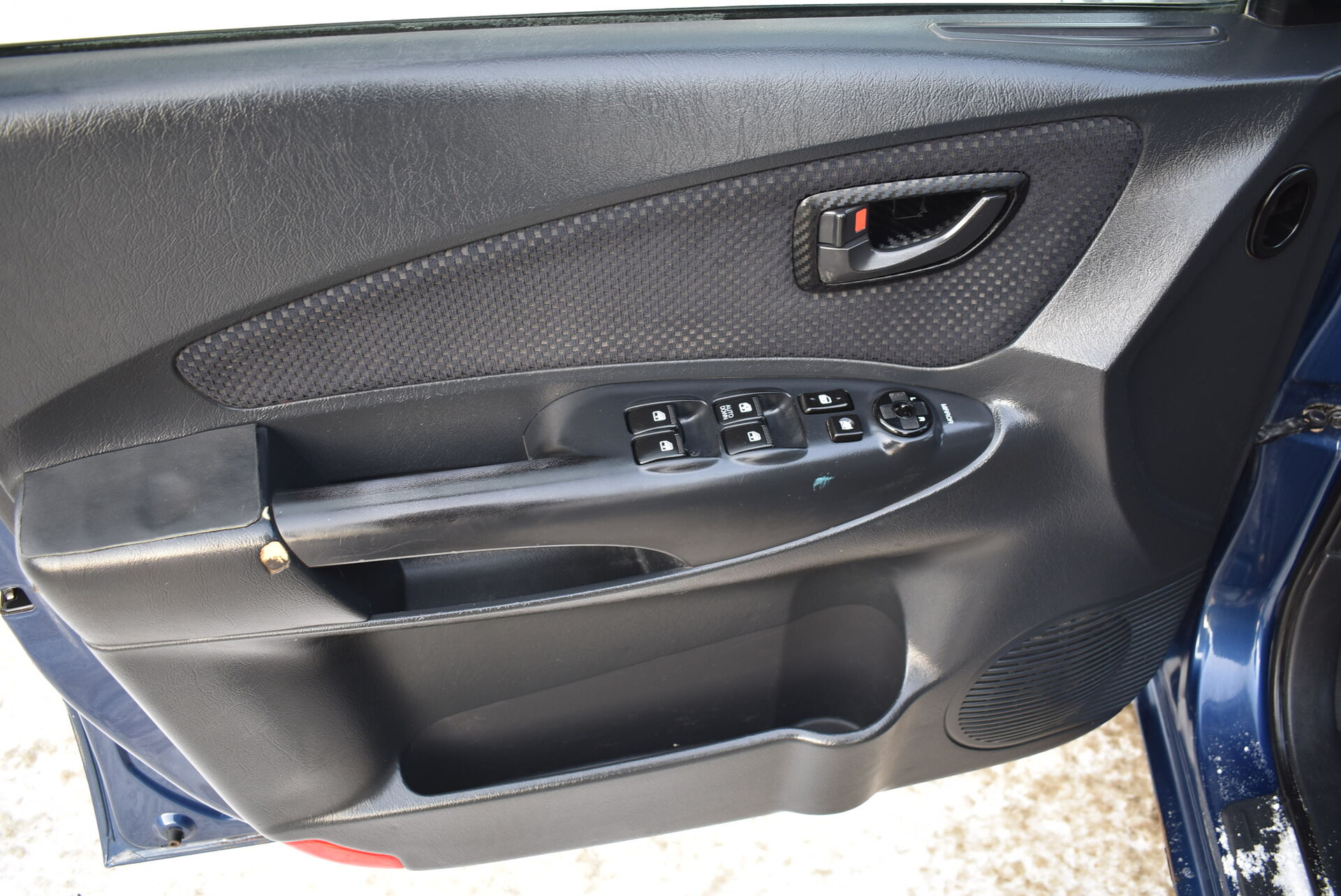 Hyundai Tucson, I 2.0 AT (141 л.с.) 4WD 2006