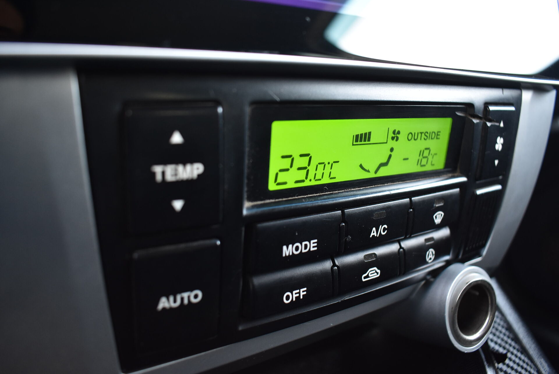 Hyundai Tucson, I 2.0 AT (141 л.с.) 4WD 2006