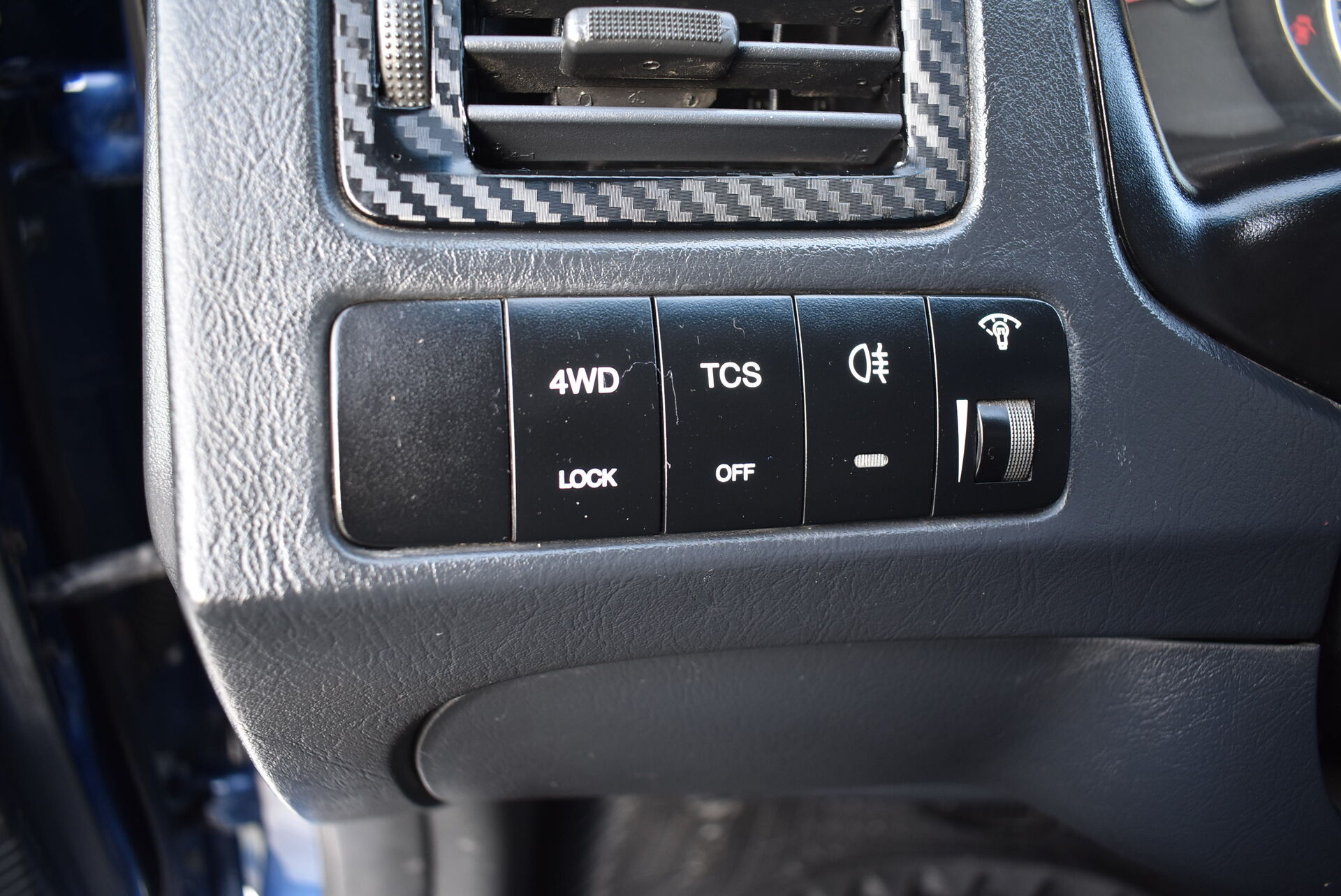 Hyundai Tucson, I 2.0 AT (141 л.с.) 4WD 2006