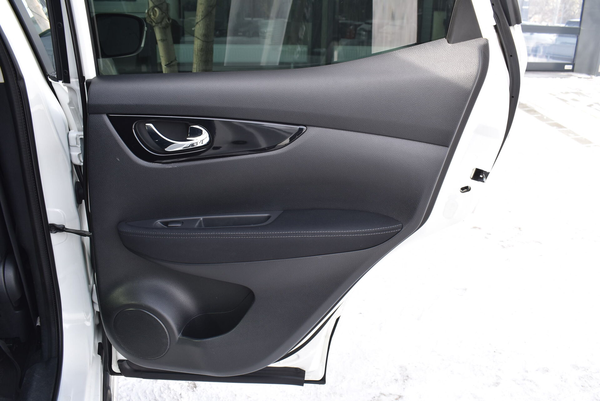 Nissan Qashqai, II 2.0 CVT (144 л.с.) 4WD 2014