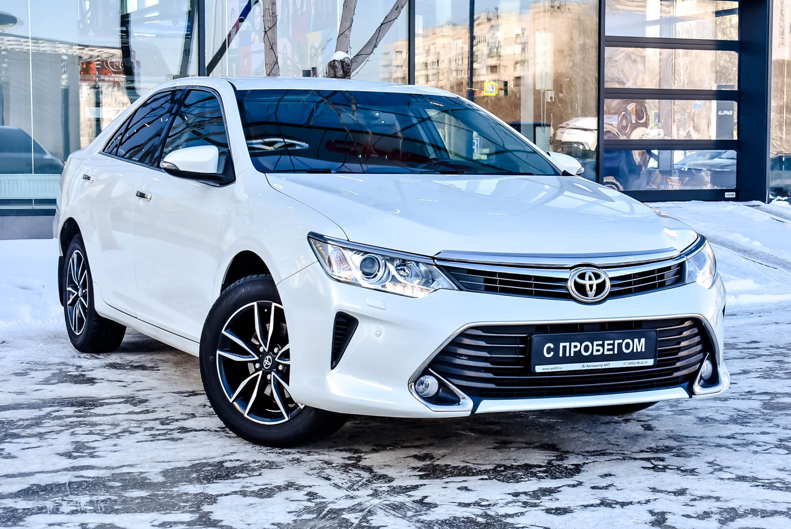 Toyota Camry, VII (XV50) Рестайлинг 2.5 AT (181 л.с.) 2016