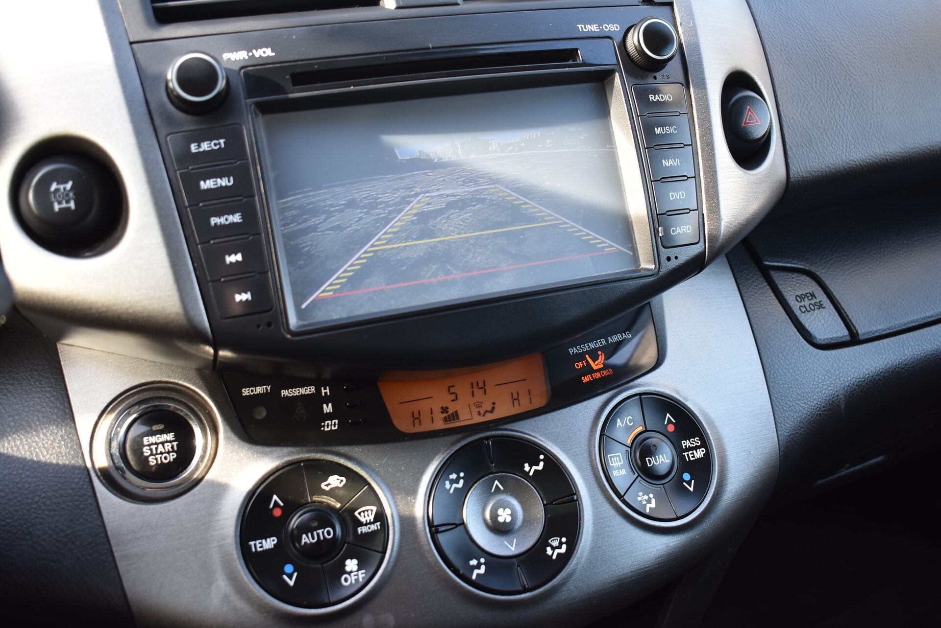 Toyota RAV4, III (XA30) Рестайлинг 2.0 CVT (148 л.с.) 4WD 2012