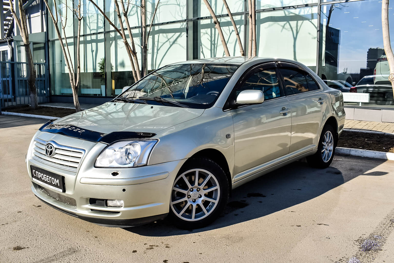 Toyota Avensis, II 2.0 AT (147 л.с.) 2004