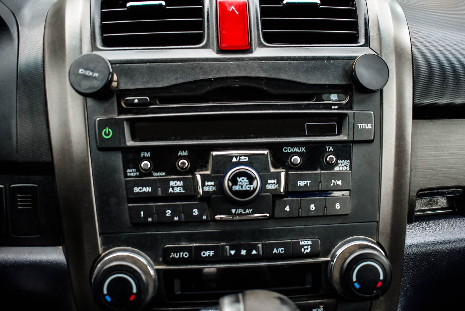 Honda CR-V, III Рестайлинг 2.0 AT (150 л.с.) 4WD 2010