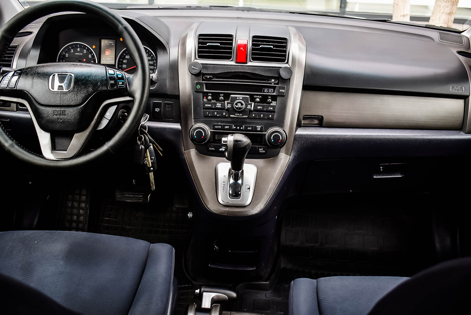 Honda CR-V, III Рестайлинг 2.0 AT (150 л.с.) 4WD 2010