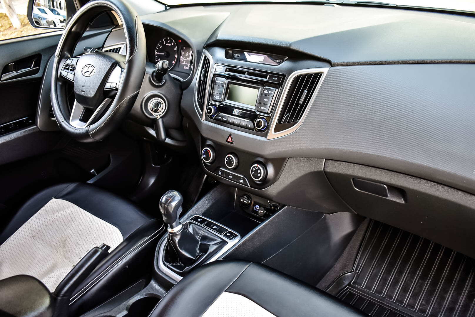 Hyundai Creta, I 1.6 MT (123 л.с.) 2017