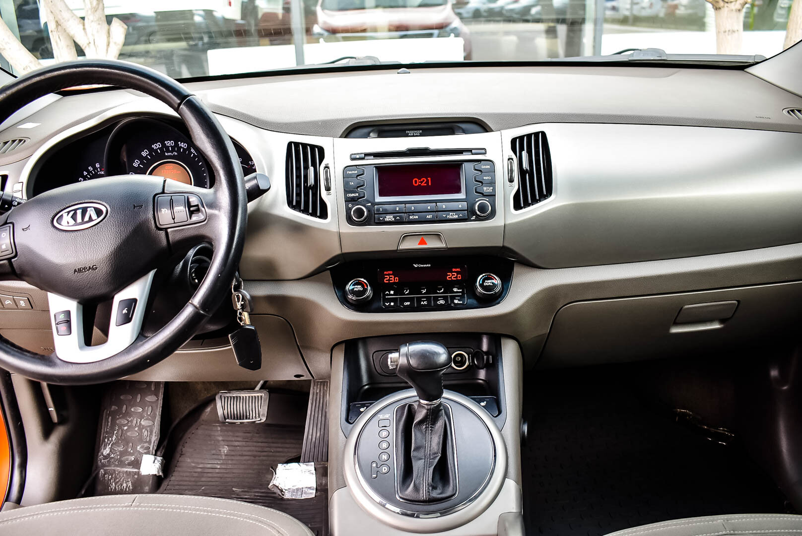 Kia Sportage, III 2.0 AT (150 л.с.) 4WD 2011