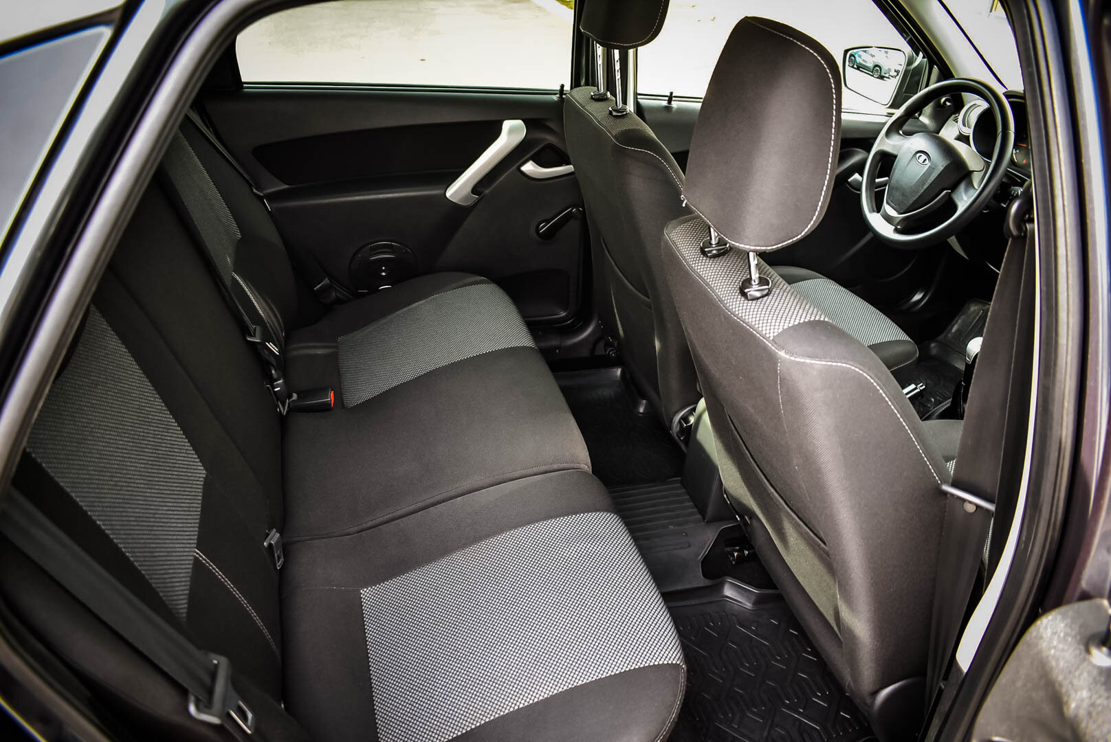 Lada (ВАЗ) Granta, I Рестайлинг 1.6 MT (87 л.с.) 2018