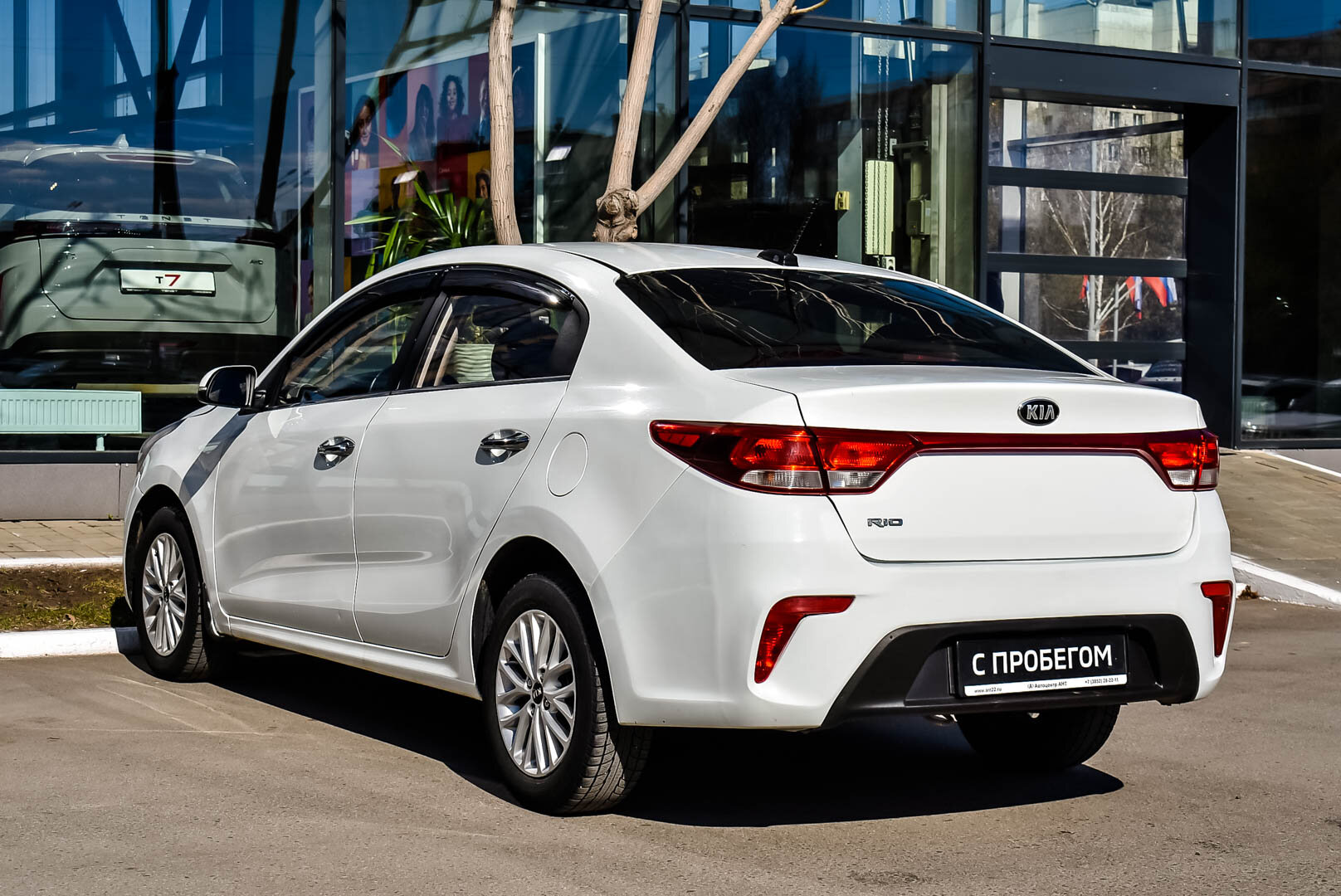 Kia Rio, IV 1.6 MT (123 л.с.) 2017