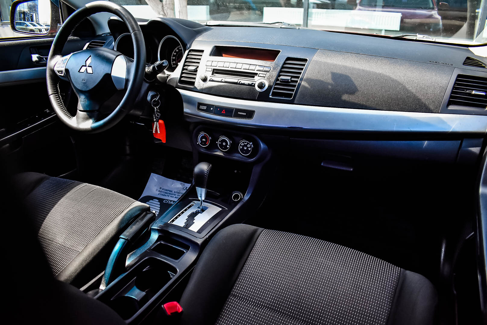 Mitsubishi Lancer, X Рестайлинг 1.5 AT (109 л.с.) 2011