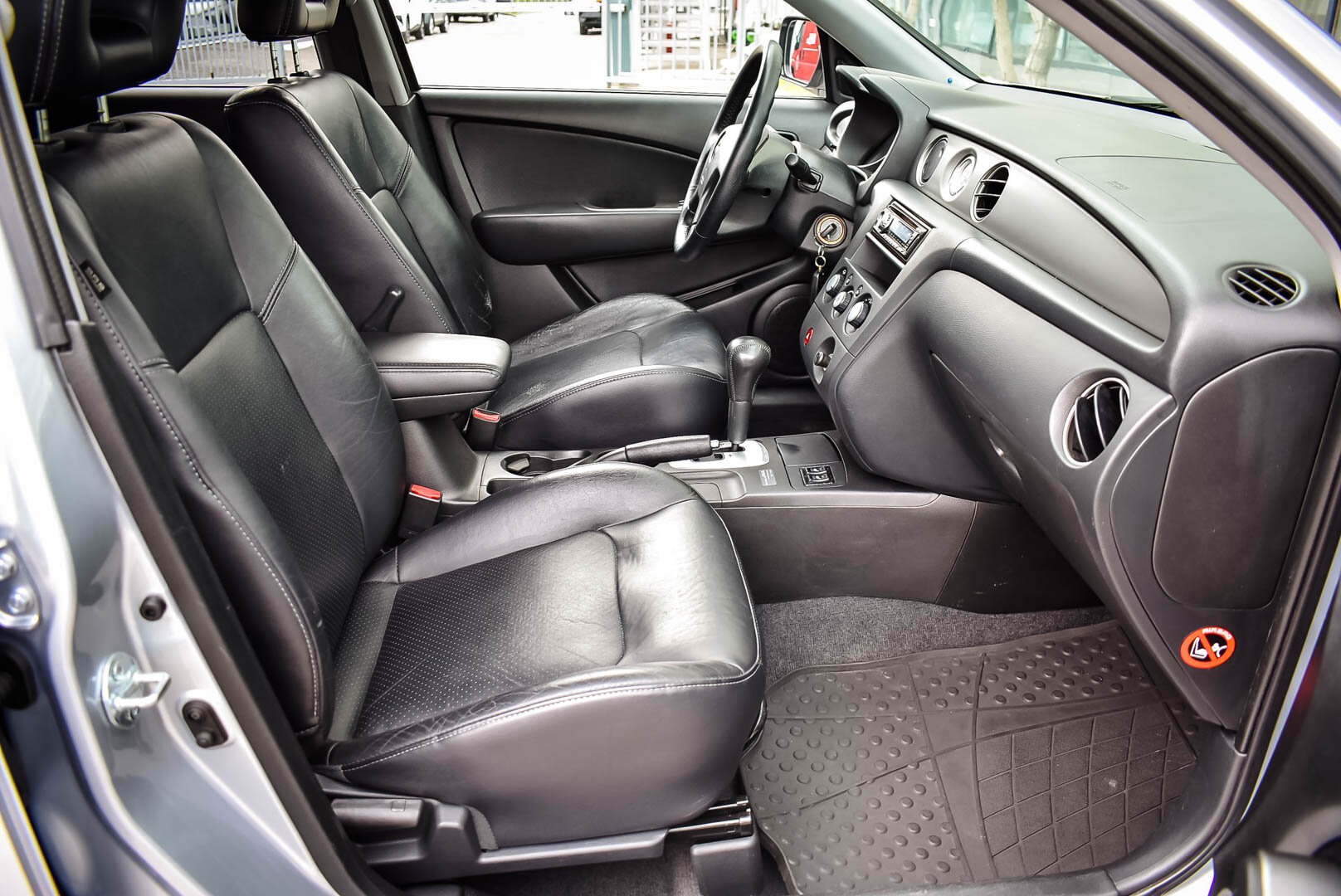 Mitsubishi Outlander, I 2.4 AT (160 л.с.) 4WD 2006