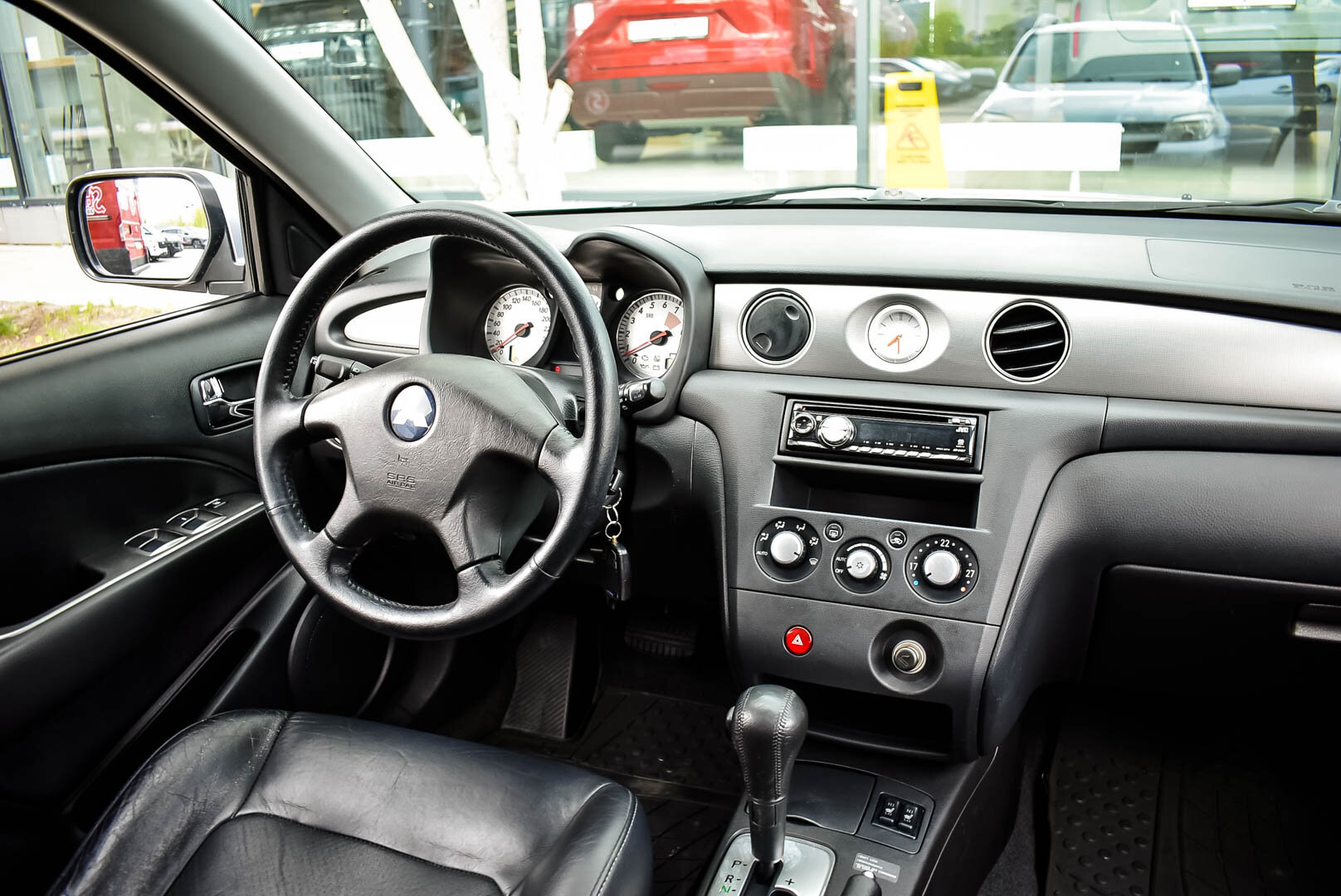 Mitsubishi Outlander, I 2.4 AT (160 л.с.) 4WD 2006
