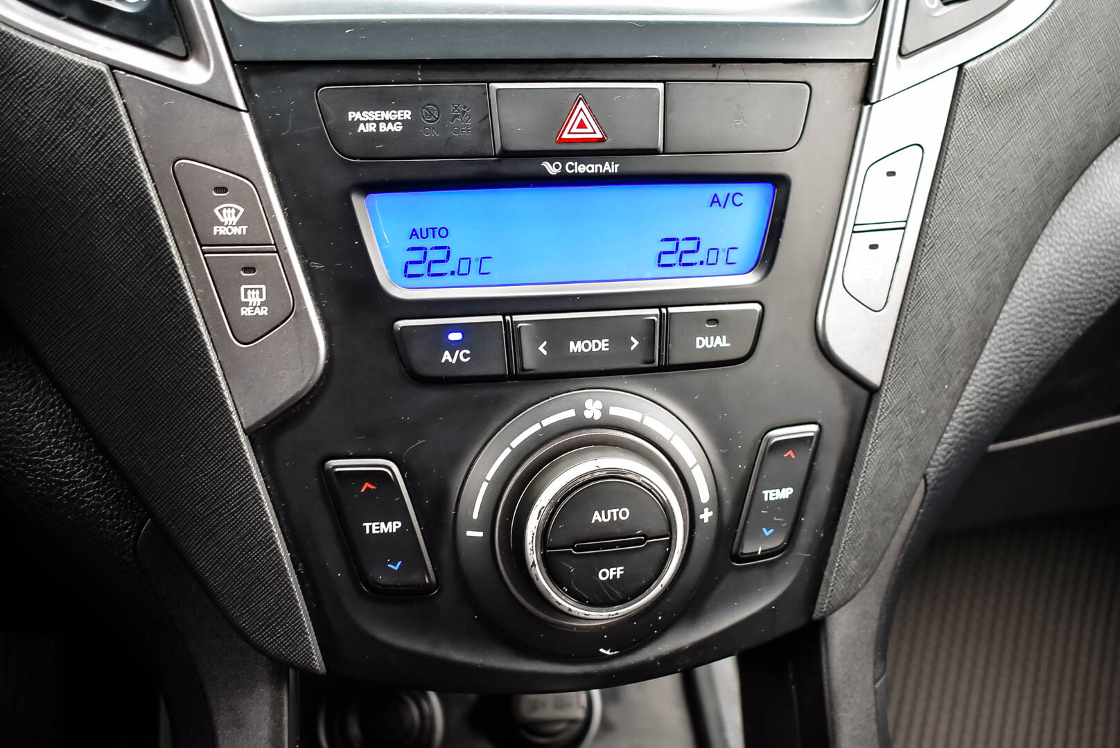 Hyundai Santa Fe, III 2.4 AT (175 л.с.) 4WD 2013