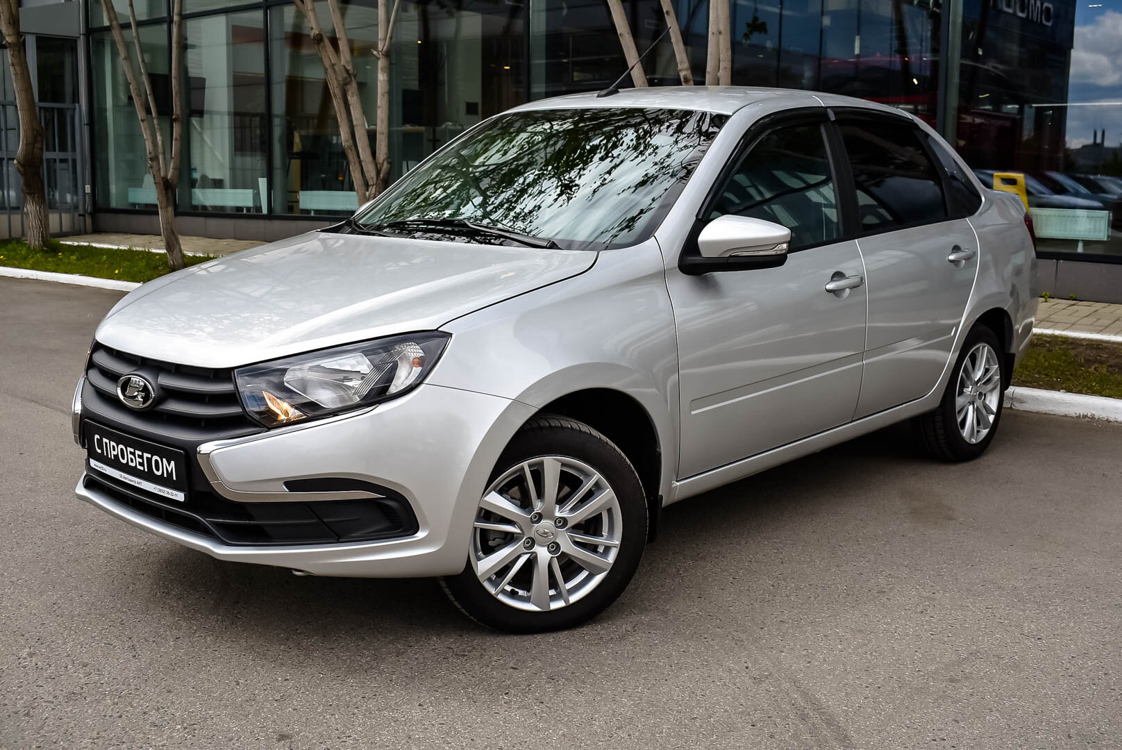 Lada (ВАЗ) Granta, I Рестайлинг 1.6 MT (106 л.с.) 2024