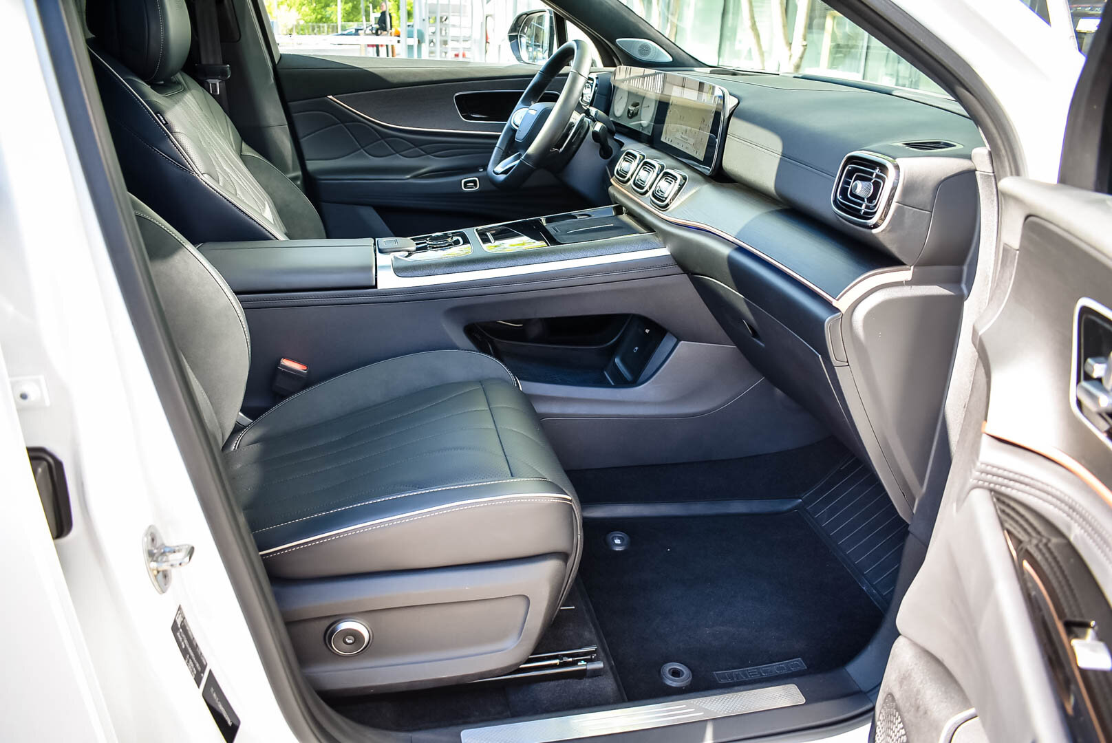 Jaecoo J8, I 2.0 AMT (249 л.с.) 4WD 2024