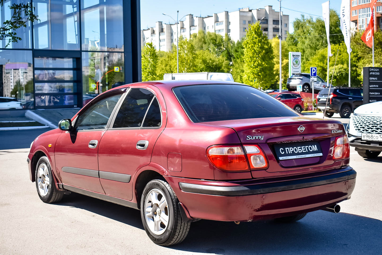 Nissan Sunny, N16 1.5 AT (90 л.с.) 2001
