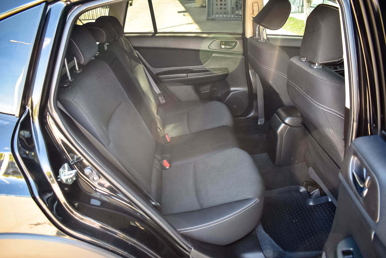 Subaru XV, I 2.0 MT (150 л.с.) 4WD 2013