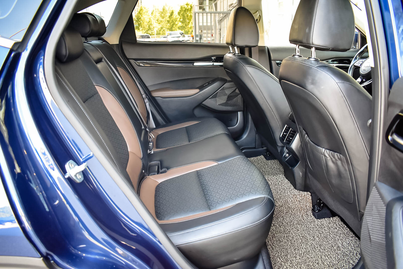 Kia Seltos, I 1.6 AMT (177 л.с.) 2019