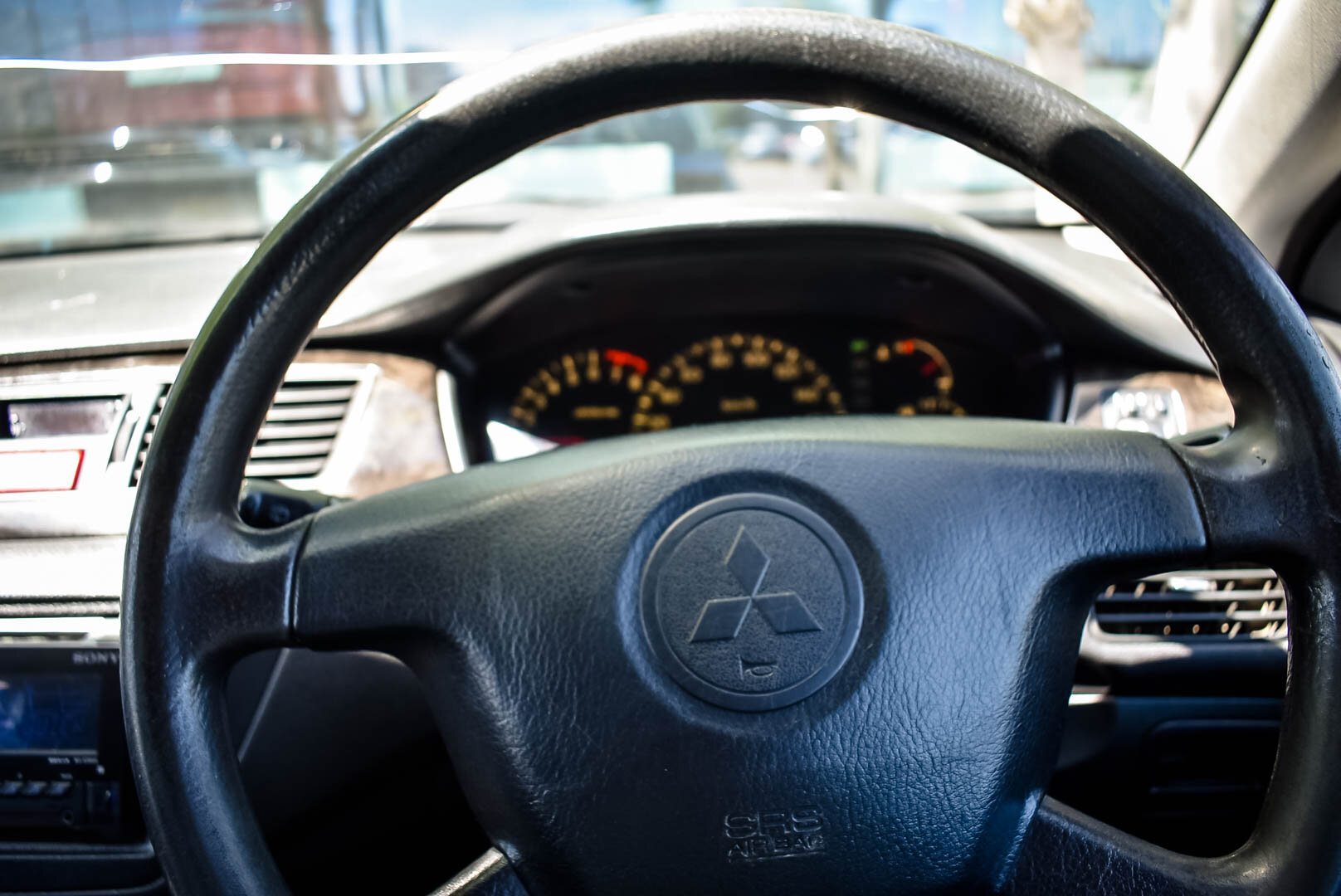 Mitsubishi Lancer, IX Cedia 1.8 CVT (130 л.с.) 2002