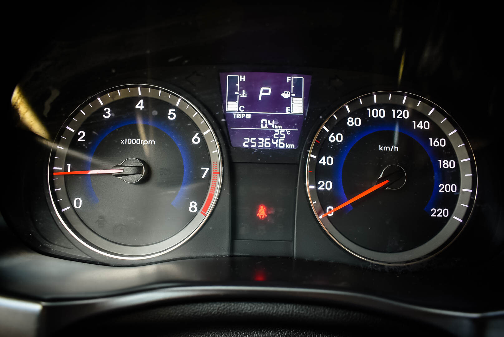 Hyundai Solaris, I Рестайлинг 1.4 AT (107 л.с.) 2016