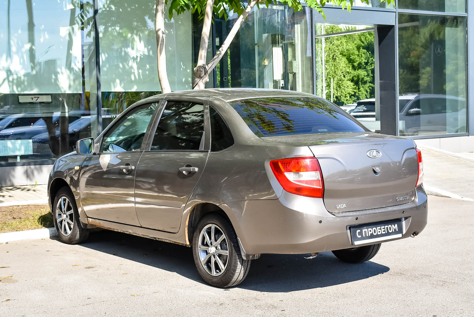 Lada (ВАЗ) Granta, I 1.6 AT (98 л.с.) 2014