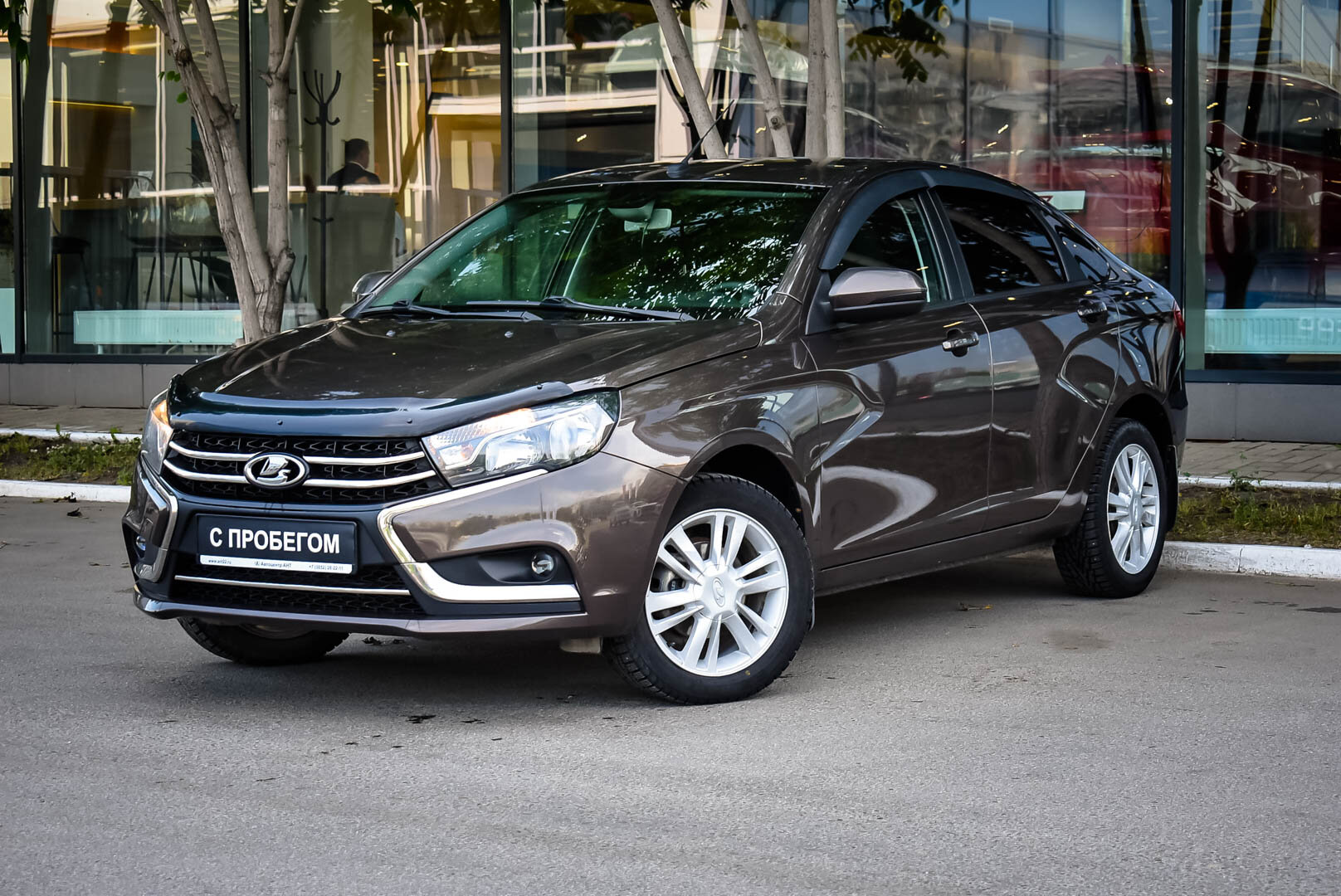 Lada (ВАЗ) Vesta, I 1.8 AMT (122 л.с.) 2017