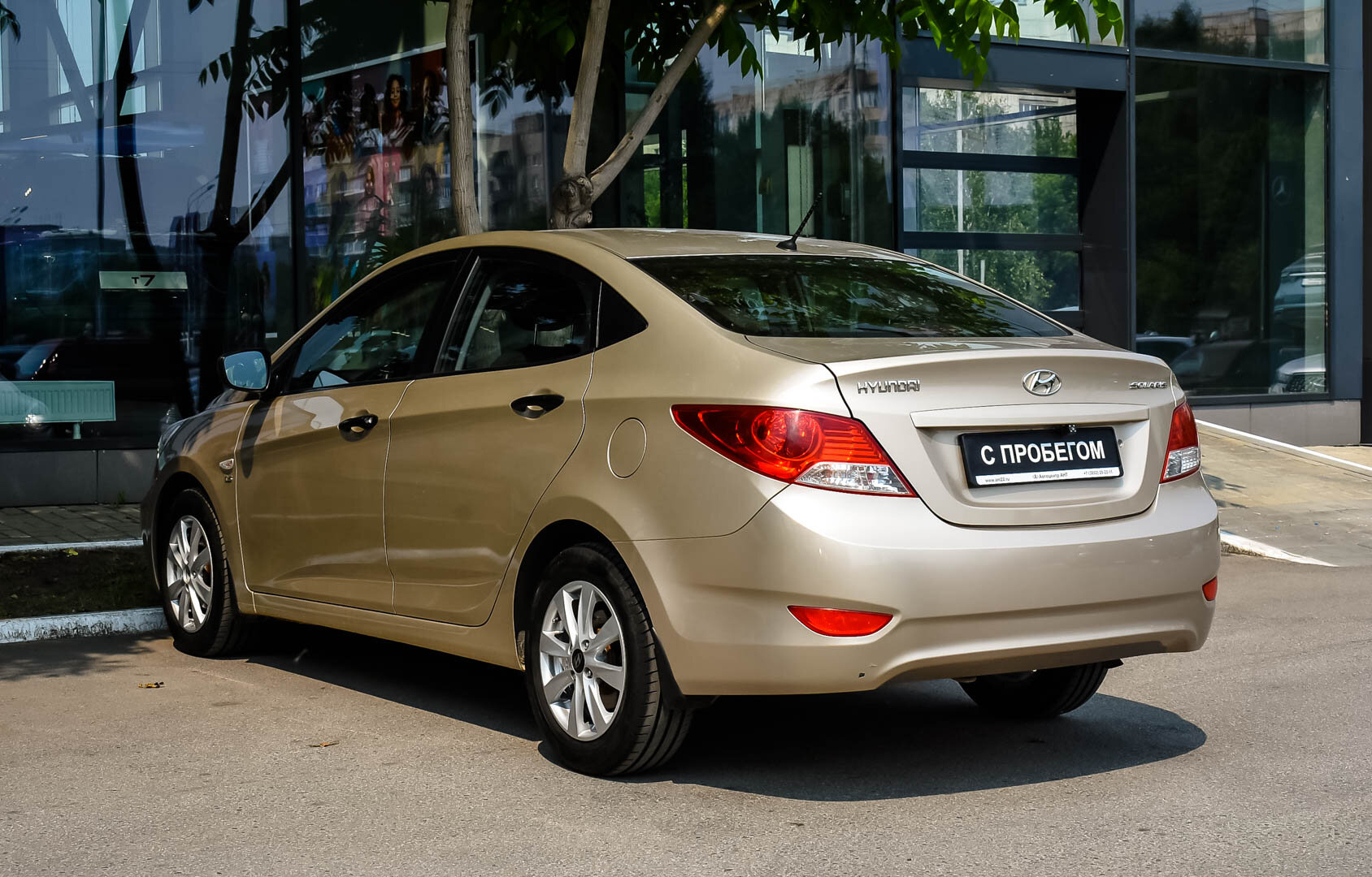 Hyundai Solaris, I 1.6 AT (123 л.с.) 2014