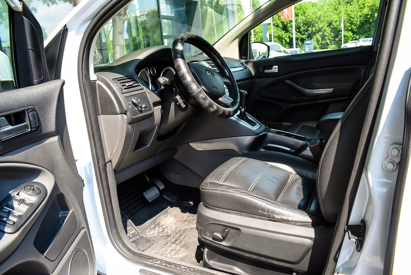 Ford Kuga, I 2.5 AT (200 л.с.) 4WD 2010