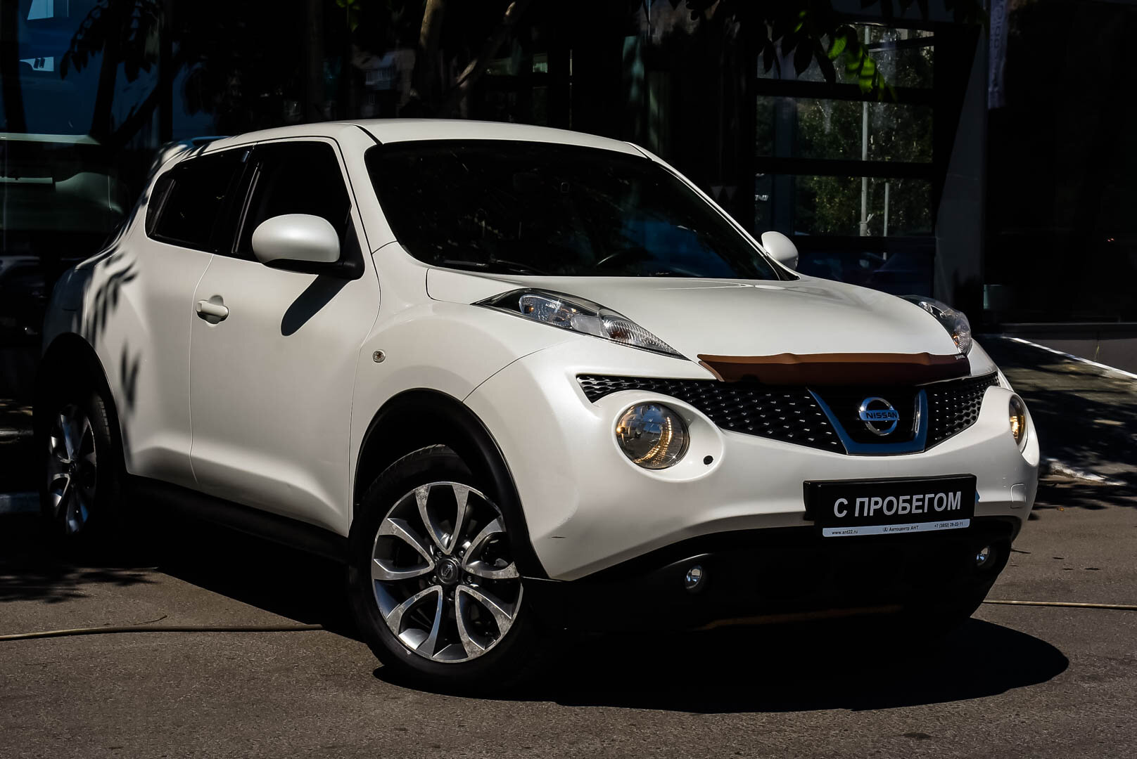 Nissan Juke, I 1.6 CVT (117 л.с.) 2014