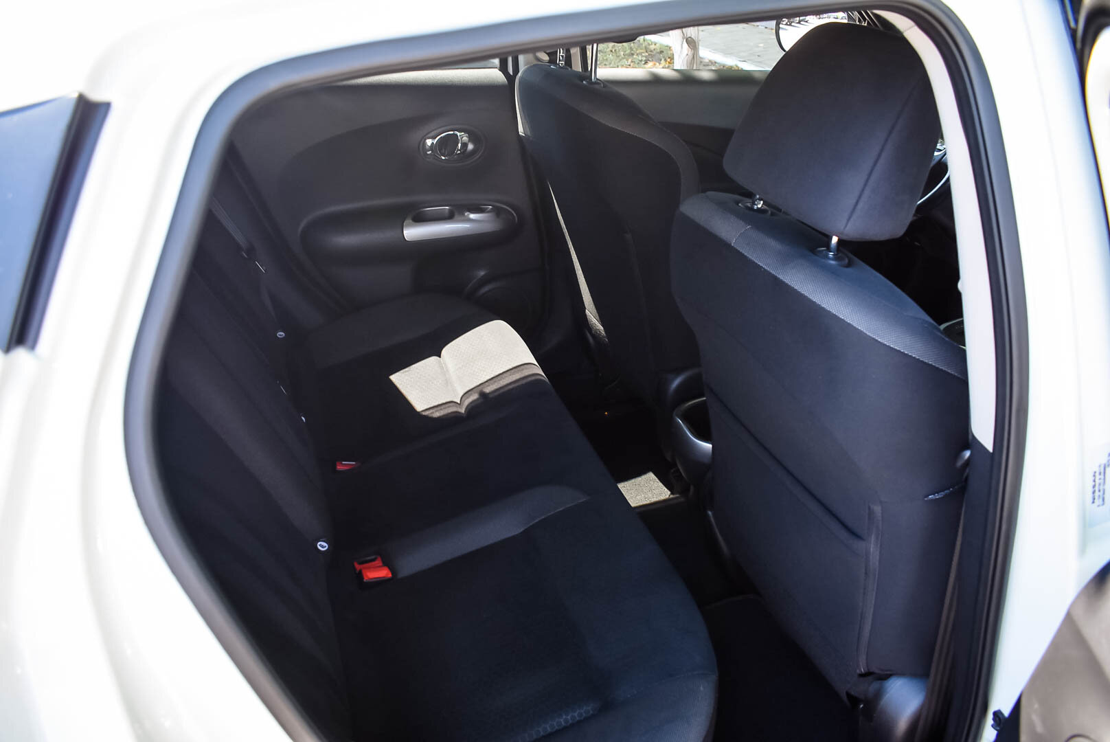 Nissan Juke, I 1.6 CVT (117 л.с.) 2014