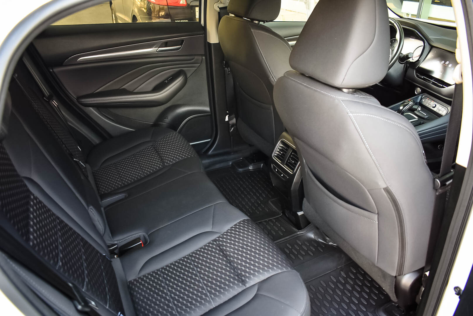 Haval F7x, I 2.0 AMT (190 л.с.) 4WD 2022