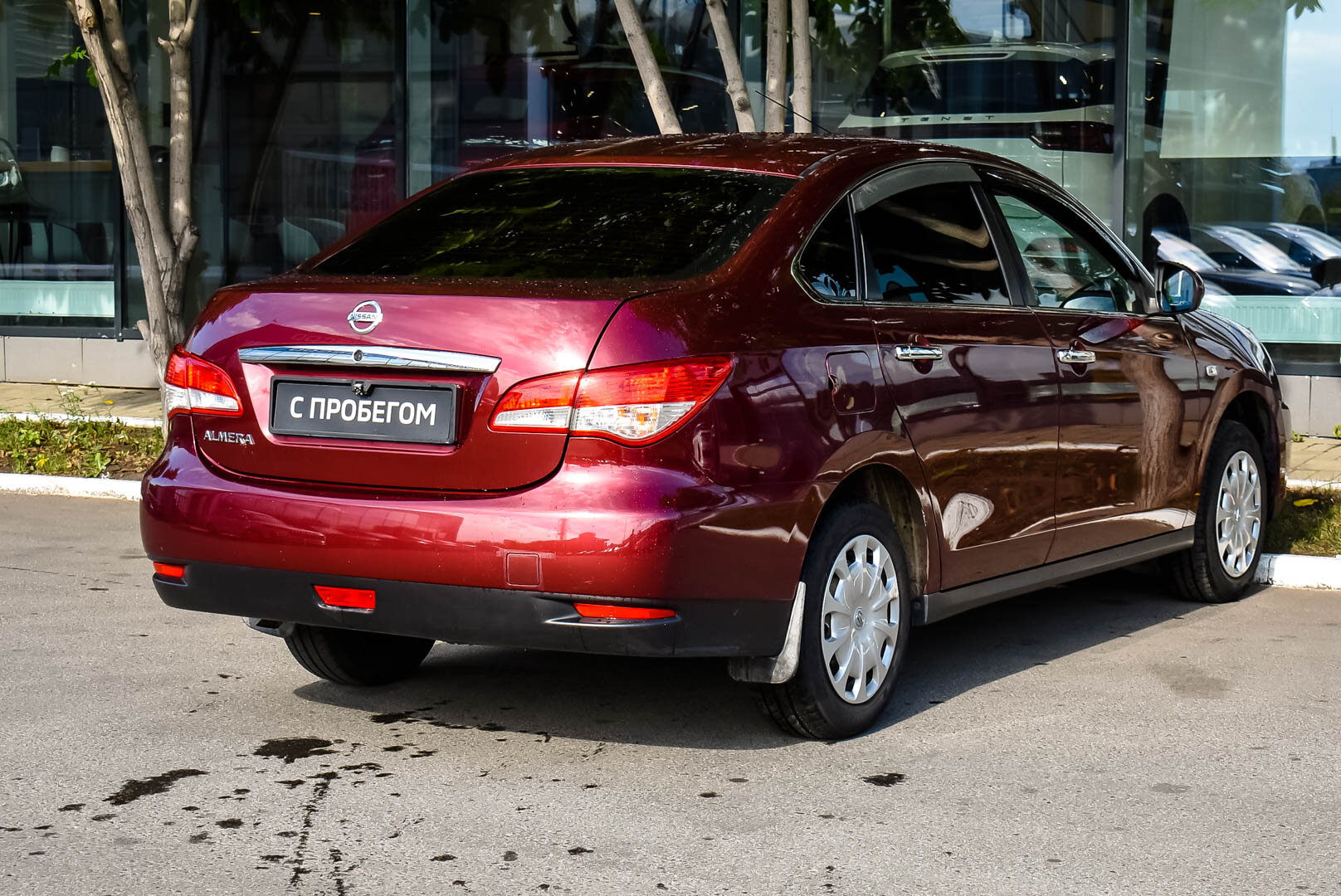 Nissan Almera, III (G15) 1.6 MT (102 л.с.) 2015
