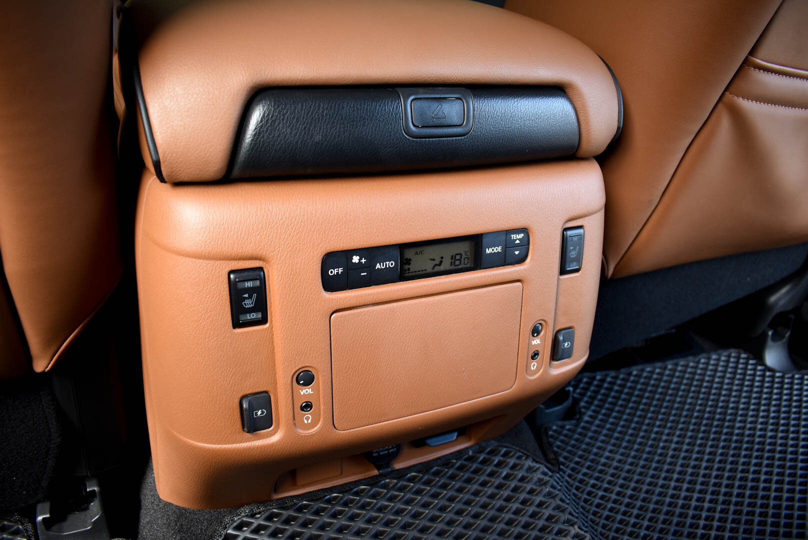 Infiniti QX80, I Рестайлинг 2 5.6 AT (405 л.с.) 4WD 2020