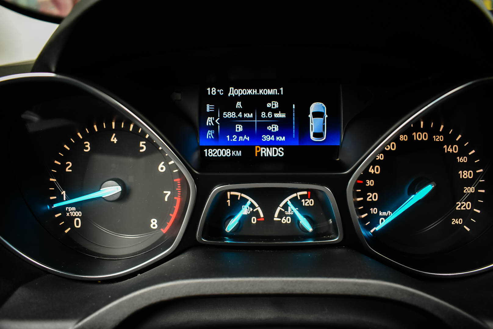 Ford Kuga, II Рестайлинг 1.5 AT (150 л.с.) 4WD 2018