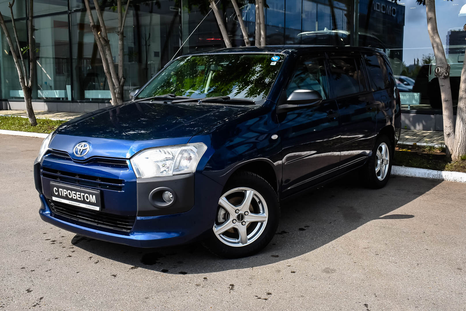 Toyota Probox, I Рестайлинг 1.5 CVT (109 л.с.) 2020