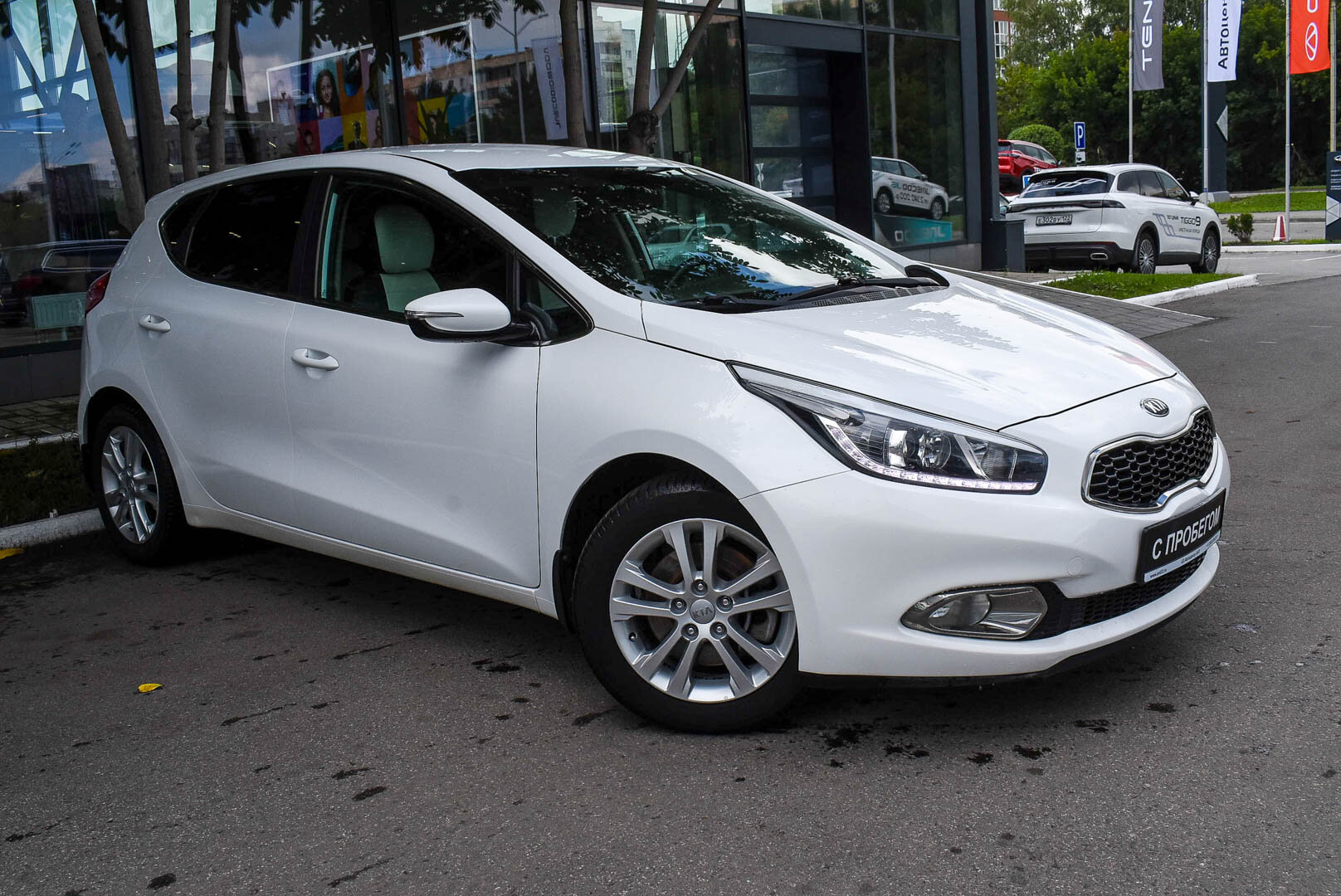 Kia Ceed, II 1.6 AT (129 л.с.) 2014