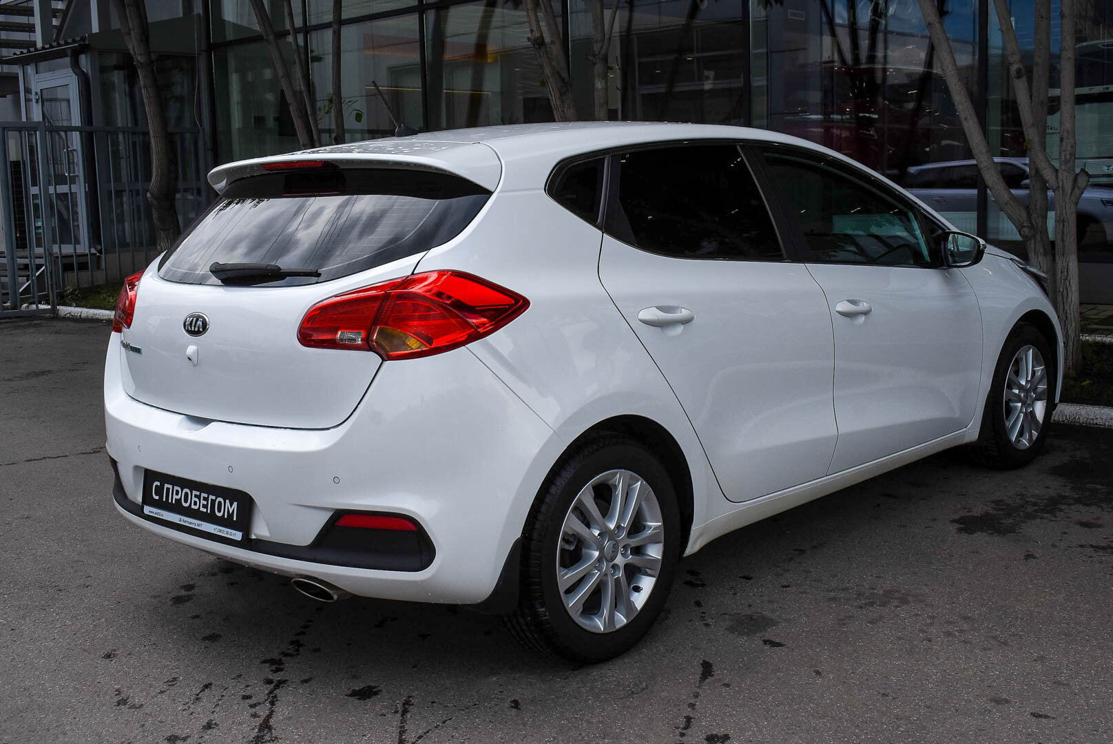 Kia Ceed, II 1.6 AT (129 л.с.) 2014