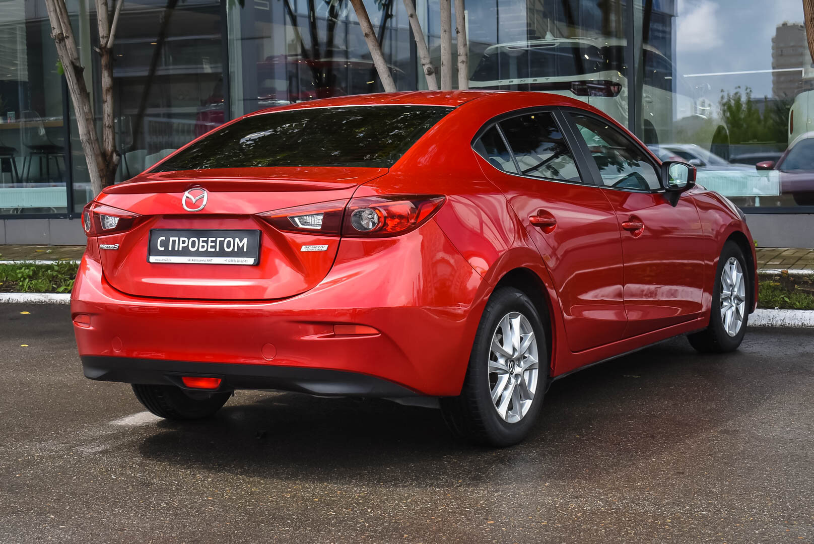 Mazda 3, III (BM) Рестайлинг 1.5 AT (120 л.с.) 2018