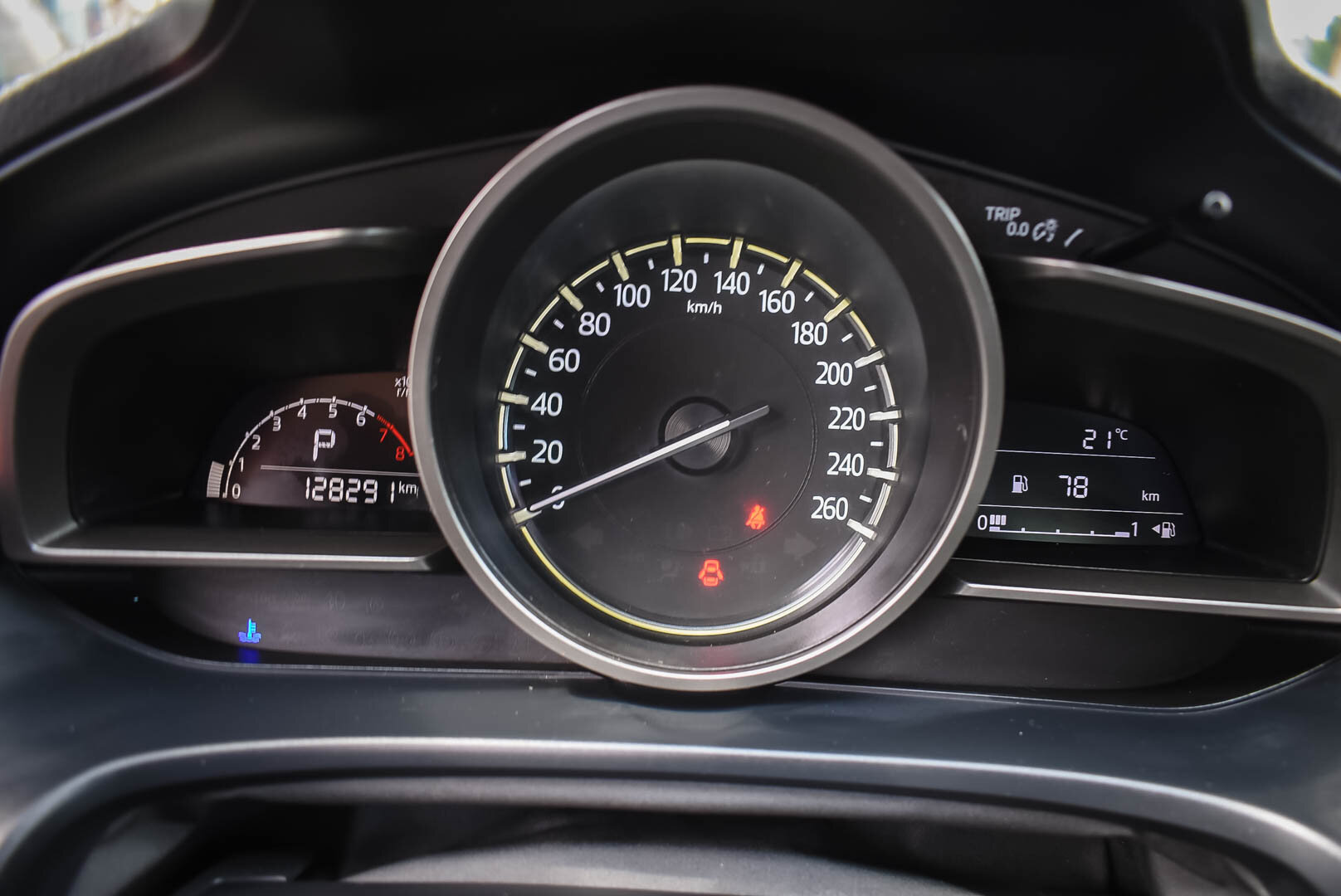 Mazda 3, III (BM) Рестайлинг 1.5 AT (120 л.с.) 2018