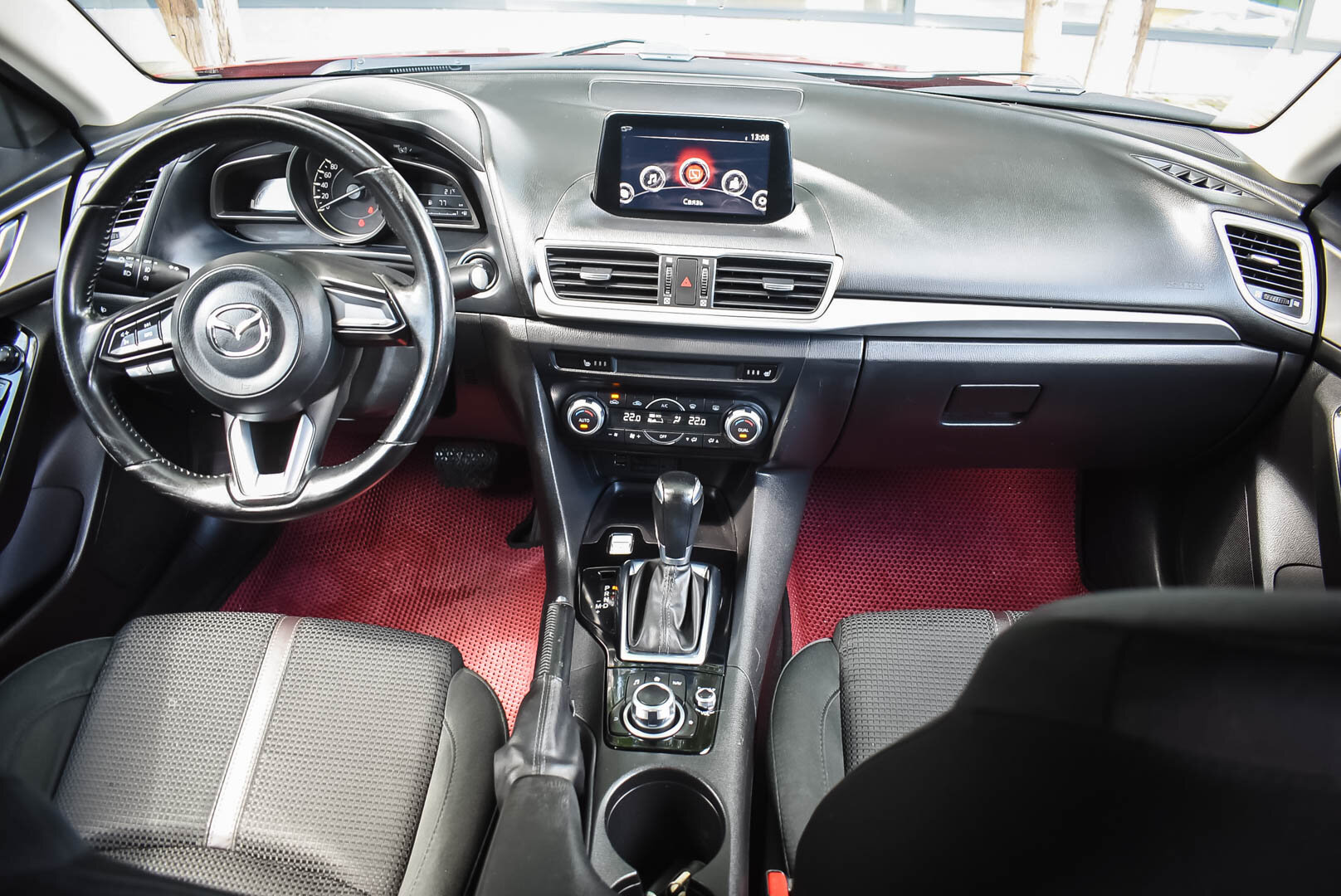 Mazda 3, III (BM) Рестайлинг 1.5 AT (120 л.с.) 2018